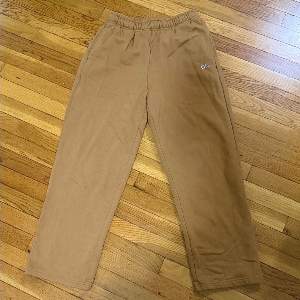 ALO sweatpants